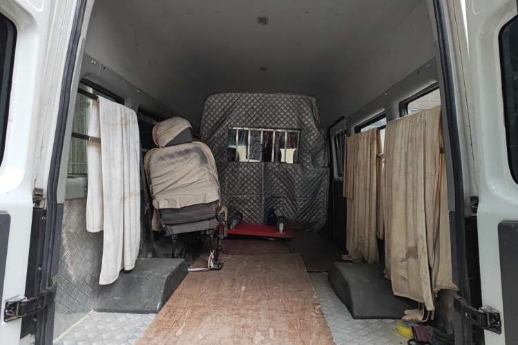 Used JAC Sunray 2018 2.7T 5-Series National Emission Standard V Star Express High-Roof
