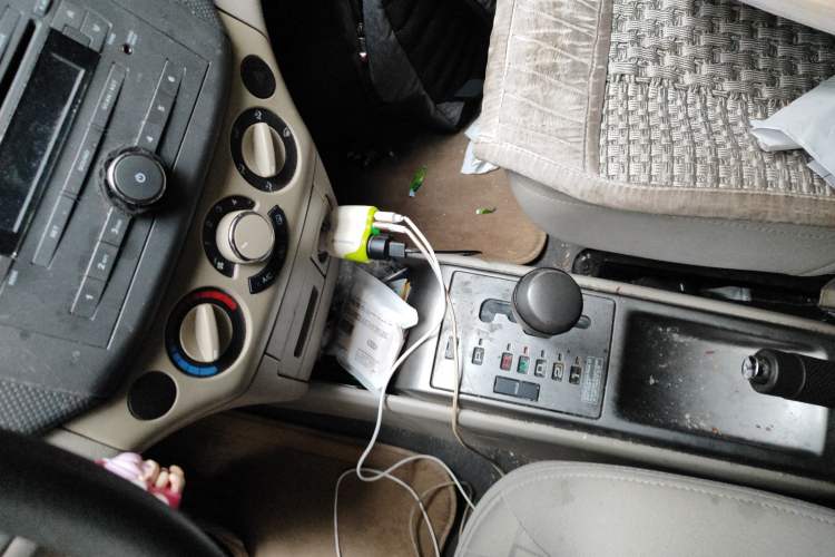 Used Chevrolet Lova 2010 1.4 AT Fashion Edition
