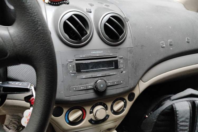 Used Chevrolet Lova 2010 1.4 AT Fashion Edition
