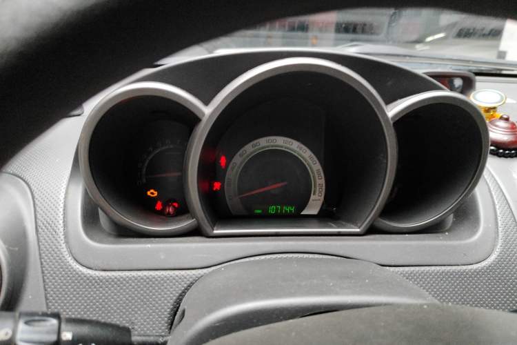 Used Chevrolet Lova 2010 1.4 AT Fashion Edition
