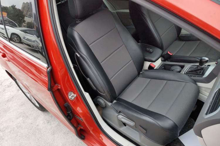 Used Volkswagen Golf Sportsvan 2016 230TSI Automatic Trend Edition