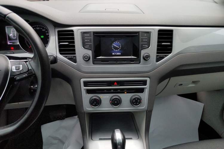 Used Volkswagen Golf Sportsvan 2016 230TSI Automatic Trend Edition