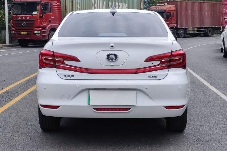 Used BYD Qin New Energy 2017 1.5T Luxury Model Rear