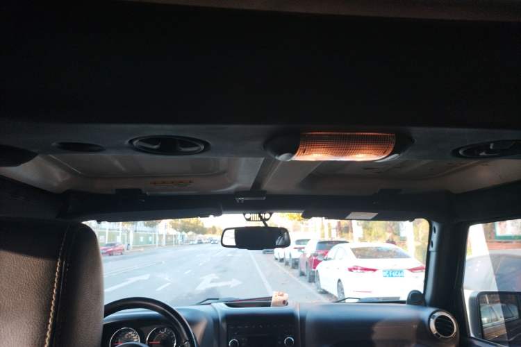 Used Jeep Wrangler 2013 3.6L Sahara Four-Door Edition
