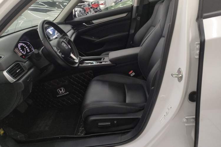 Used Honda Inspire 2019 260TURBO Elegant Edition China VI Emission Standard