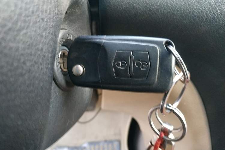 Used Bestune B50 2013 1.6L manual luxury version