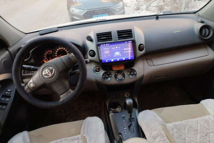 Used Toyota RAV4 2009 2.4L Automatic Luxury Edition