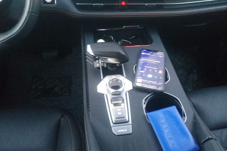 Used Changan UNI-K iDD 2022 Blue Whale iDD 130km 1.5T Excellence Model