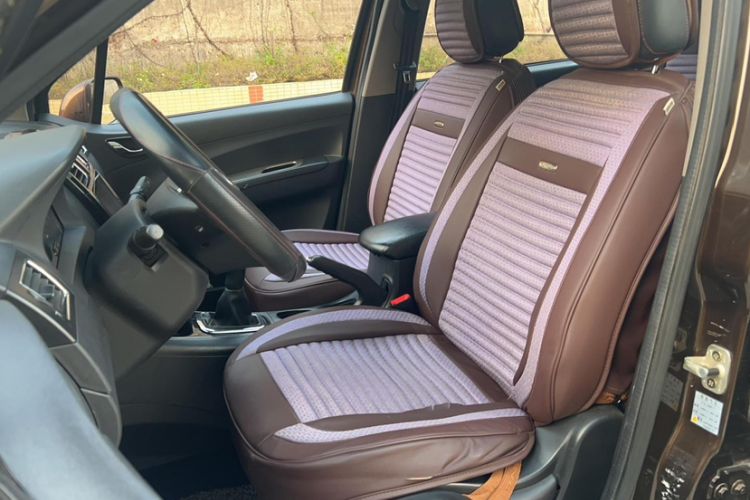 Used FORTHING Joyear X5 2013 1.6L Manual Luxury Model China IV Standard