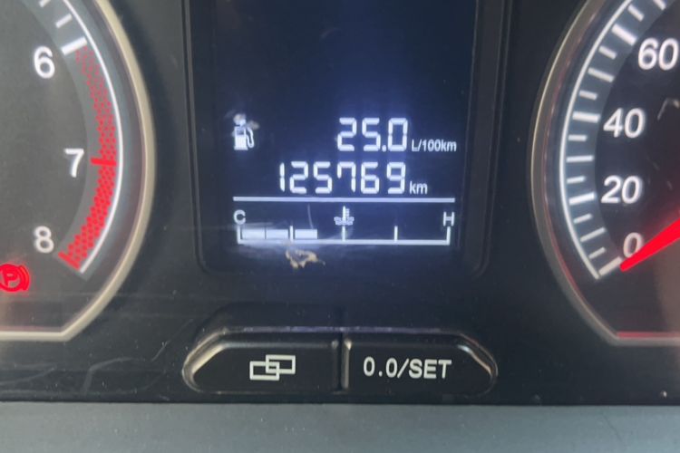 Used FORTHING Joyear X5 2013 1.6L Manual Luxury Model China IV Standard