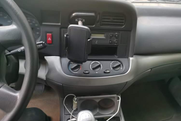 Used Jinbei Hiace 2014 2.0L 5th Generation Kuaiyunwang Business Version 4G19