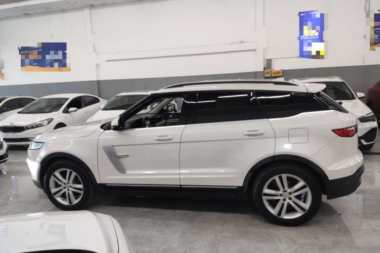 Used Zotye T700 2017 1.8T Dual-Clutch Prestige Model
