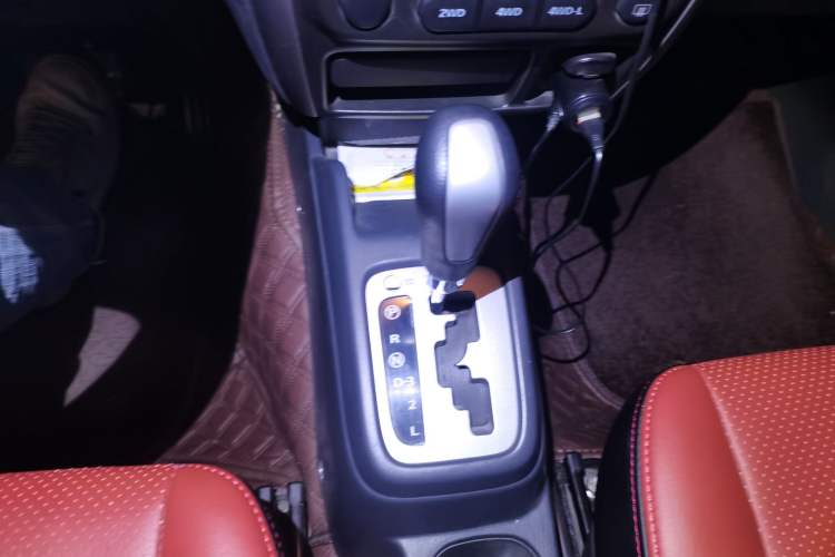 Used Suzuki Jimny 2015 1.3L AT JLX Navigation Edition
