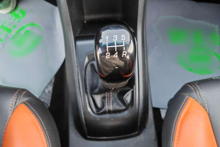 Used Baojun 310 2016 1.2L manual Comfort trim level
