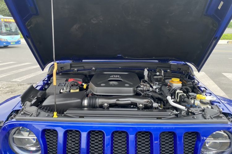 Used Jeep Wrangler 2018 2.0T Sahara Four-Door Edition