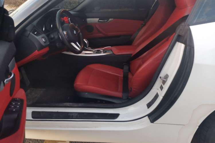 Used BMW Z4 2012 sDrive20i Luxury Model

