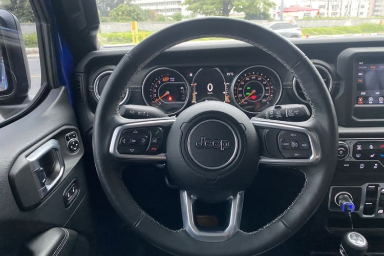 Used Jeep Wrangler 2018 2.0T Sahara Four-Door Edition