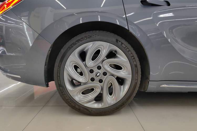 Used ORA Lightning Cat 2022 555 km Luxury Edition
