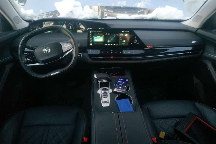 Used Changan UNI-K iDD 2022 Blue Whale iDD 130km 1.5T Excellence Model