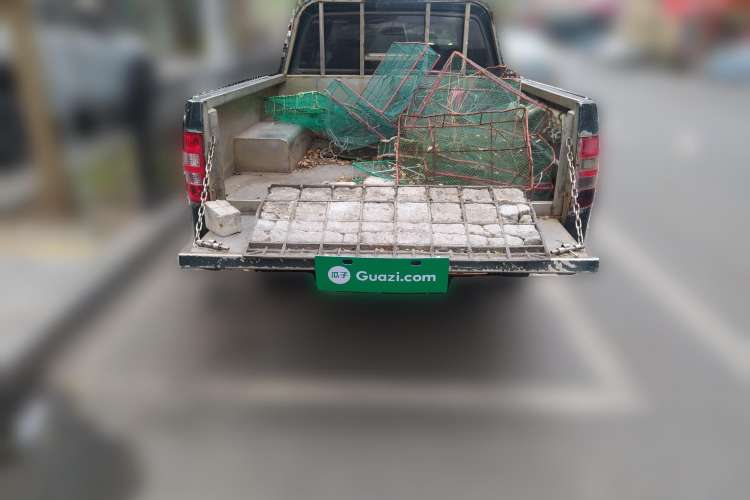 Used JMC Baodian 2016 2.8T New Value-Added Diesel Two-Wheel Drive Extended Cargo Basic Version JX493ZLQ4F