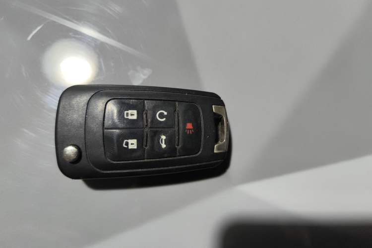 Used Chevrolet Camaro 2011 3.6L Legendary Performance Edition
