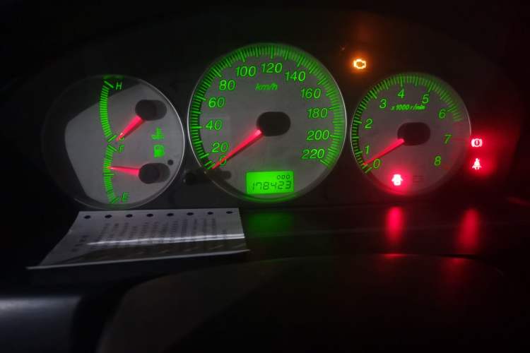 Used Haima Fumei 2008 1.6L Manual Comfort GLX Odometer Close Up