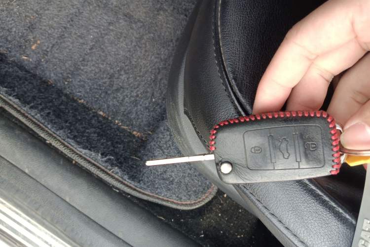 Used Volkswagen Gran Lavida 2013 1.6L Automatic Comfort Model
