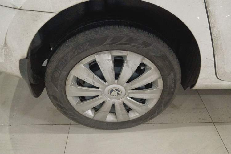 Used Skoda Rapid Spaceback 2018 1.6L Manual Standard Edition