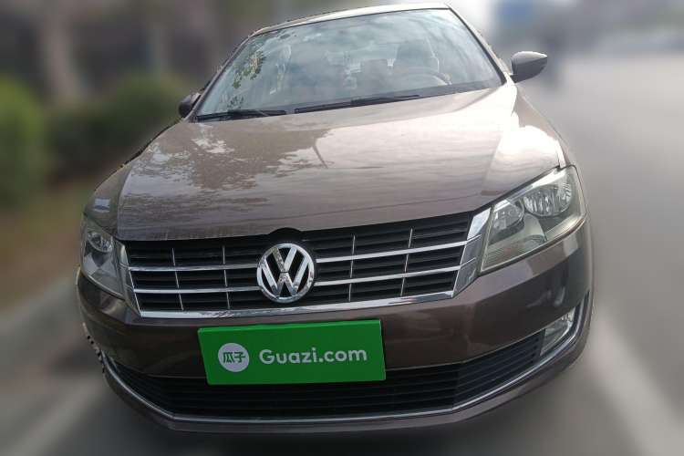 Used Volkswagen Gran Lavida 2013 1.6L Automatic Comfort Model
