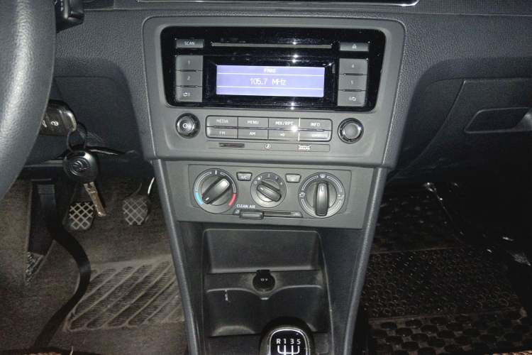 Used Skoda Rapid Spaceback 2018 1.6L Manual Standard Edition