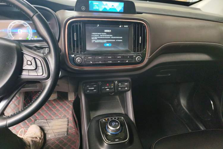Used AION Trumpchi GE3 2018 530 Internet Premium Edition Audio And AC Panel