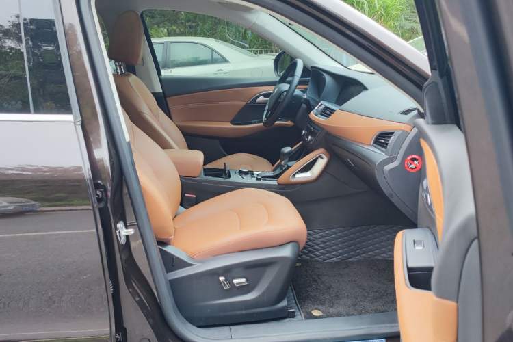 Used BORGWARD BX7 2018 28T Four-Wheel Drive Comfort Model 5 Seats
