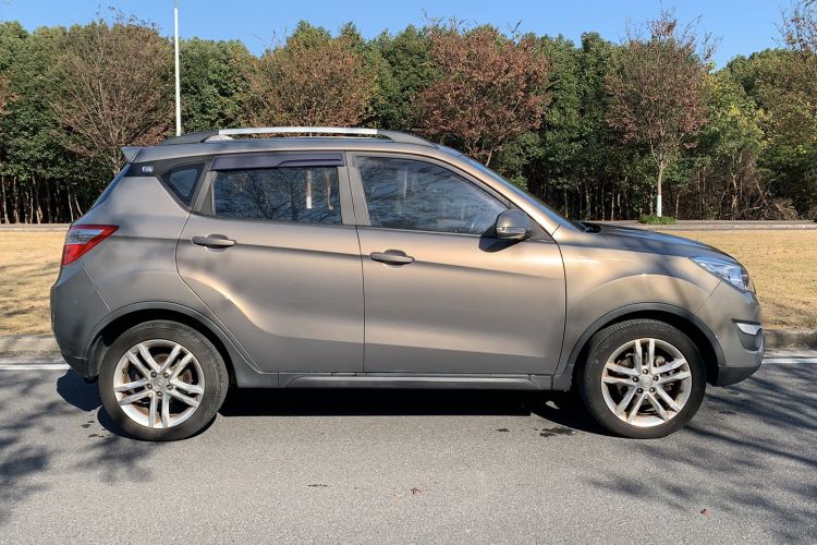 Used Changan CS35 2015 1.6L Manual Luxury Model China IV Standard