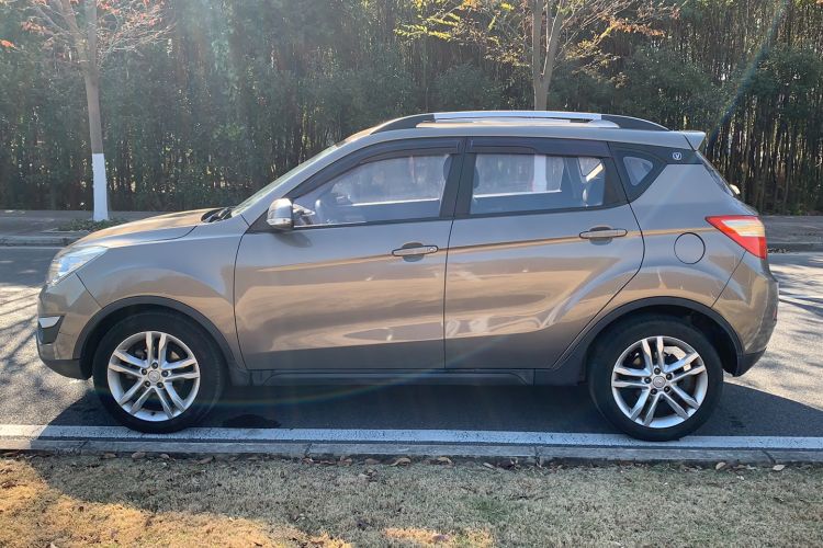 Used Changan CS35 2015 1.6L Manual Luxury Model China IV Standard