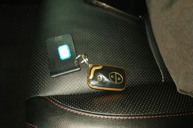 Used BYD S6 2014 2.0L Manual Luxury 5-Seater
