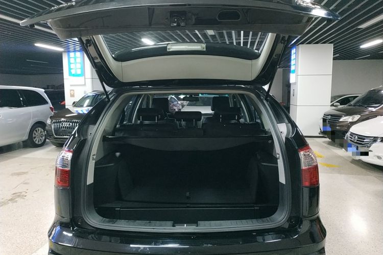 Used BYD S6 2014 2.0L Manual Luxury 5-Seater
