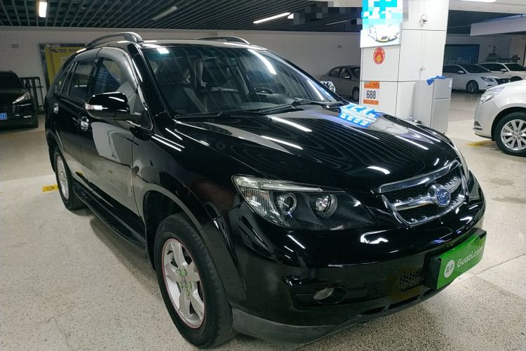 Used BYD S6 2014 2.0L Manual Luxury 5-Seater
