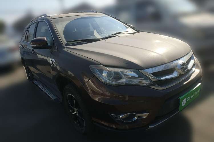 Used BYD S7 2015 1.5T Upgraded Manual Luxury Model