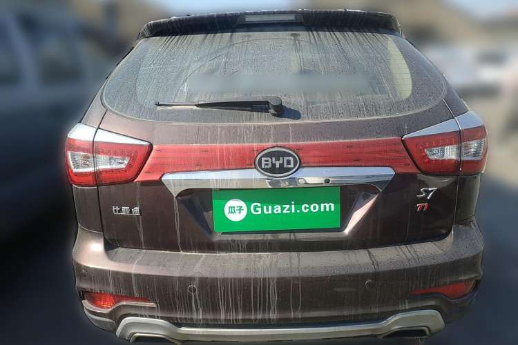 Used BYD S7 2015 1.5T Upgraded Manual Luxury Model