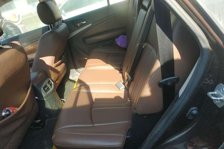 Used BYD S7 2015 1.5T Upgraded Manual Luxury Model