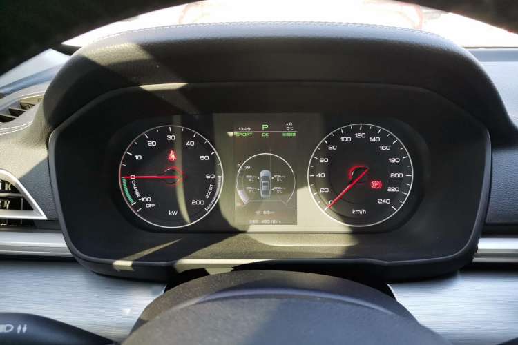 Used BYD Qin New Energy 2019 High-Range Deluxe Model
