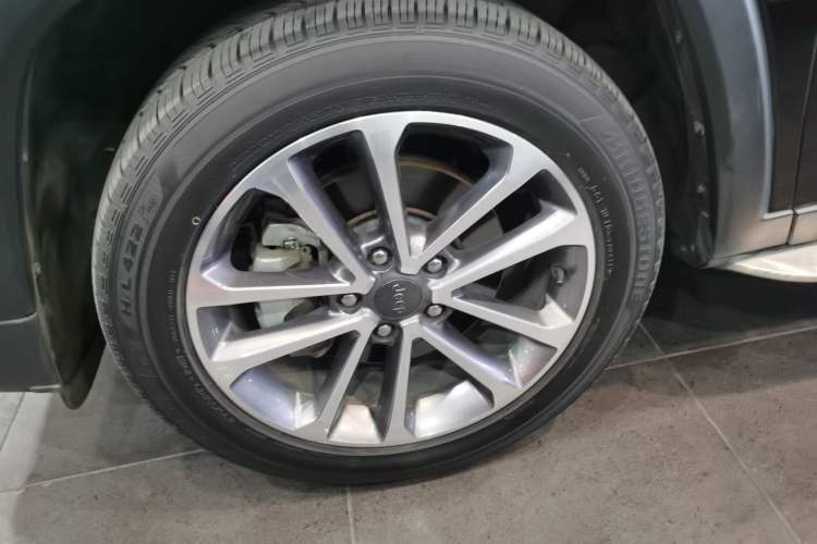 Used Jeep Grand Commander 2018 2.0T Four-Wheel Drive Enjoyment Edition China VI
