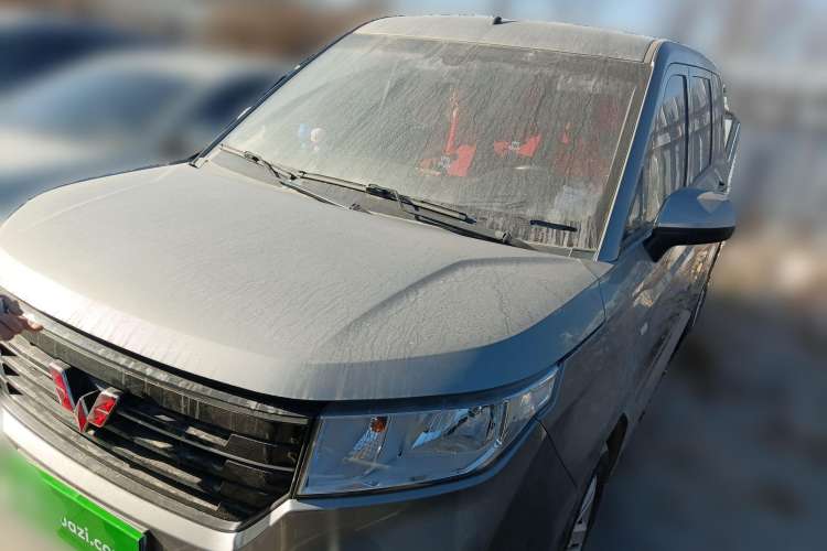 Used Wuling Hongguang PLUS 2020 1.5L Manual Comfort 7-Seater