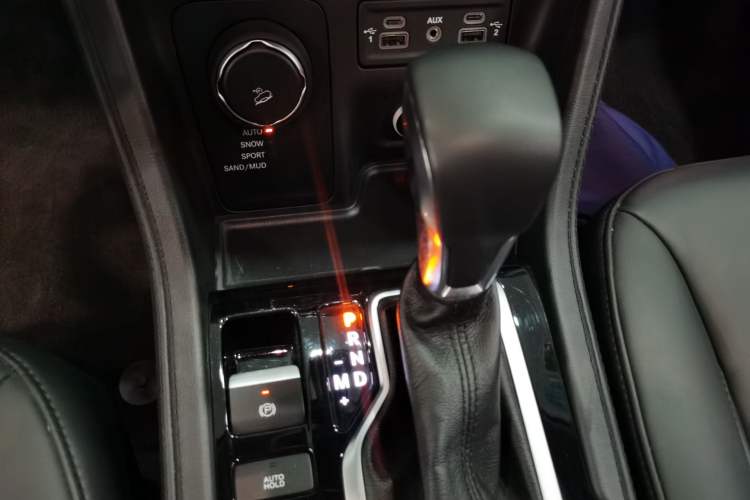 Used Jeep Grand Commander 2018 2.0T Four-Wheel Drive Enjoyment Edition China VI
