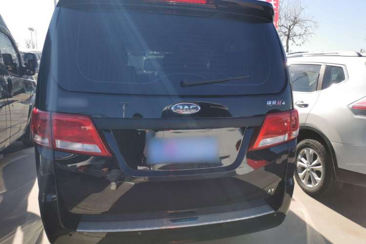 Used JAC Refine M4 2022 2.0 TGDI Automatic Business Edition
