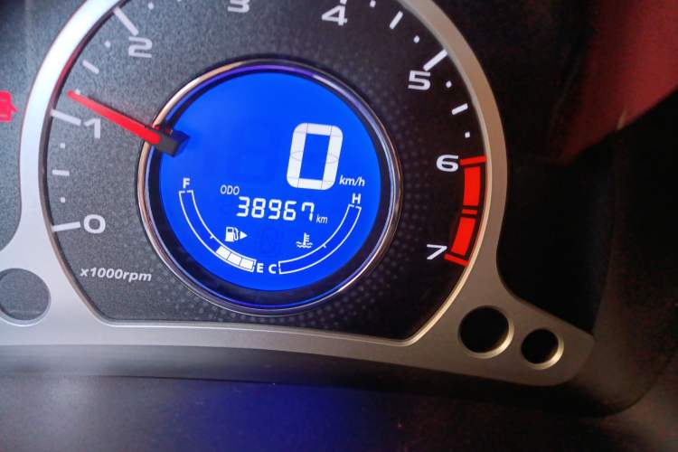 Used CHANGAN Benni 2015 1.4L Manual Sunroof Version China V Standard
