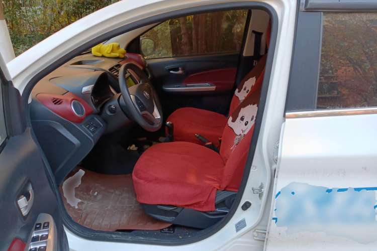 Used CHANGAN Benni 2015 1.4L Manual Sunroof Version China V Standard
