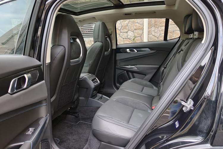 Used Lynk & Co 01 EM-P 2018 1.5T PHEV Jing Guo V
