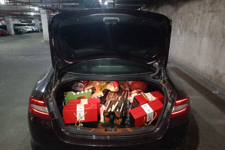 Used Jaguar XF 2015 XF 2.0T Luxury Edition Trunk