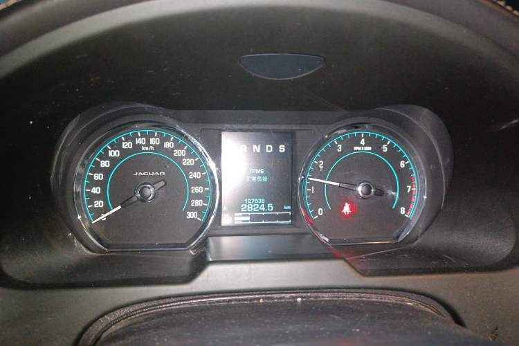 Used Jaguar XF 2015 XF 2.0T Luxury Edition Instrument Cluster